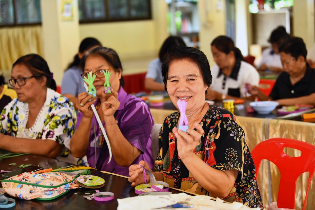 การจัดการความรู้: KM เรื่อง การประดิษฐ์เหรียญโปรยทาน